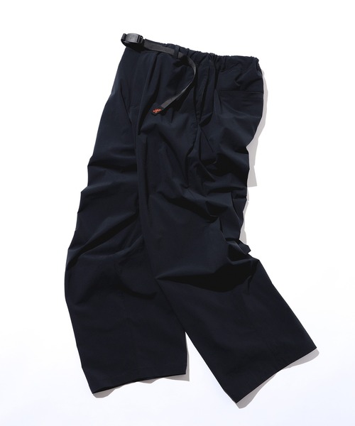 Gramicci（グラミチ）の「【別注】Gramicci / 4WAY ストレッチ ナイロン スラックス【UVカット】（スラックス・メンズ・チャコールグレー/ブラック・S/M/L/XL）」の2枚目の写真