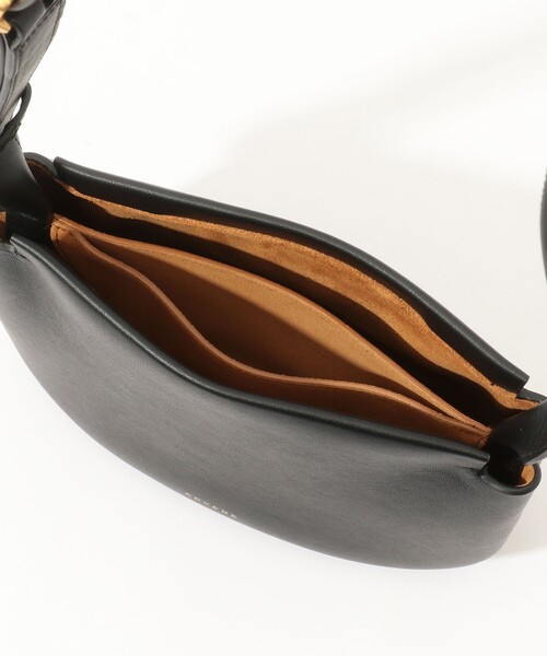 TOMORROWLAND （トゥモローランド）の「ADVENE SMALL DUET バッグ（ショルダーバッグ・レディース・ブラック・FREE）」の7枚目の写真