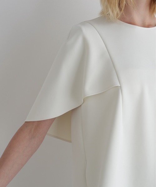 LE PHIL（ルフィル）の「◆ライトダンボールケープブラウス（シャツ/ブラウス・レディース・ブラック/ホワイト・F）」の15枚目の写真