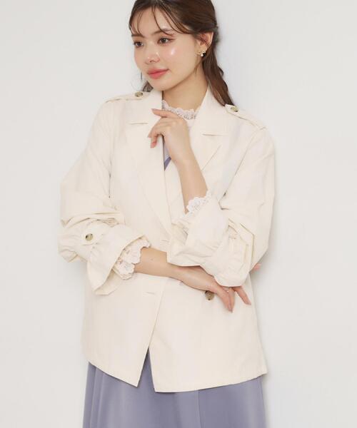 couture brooch（クチュールブローチ）の「【撥水・洗える】ハーフ トレンチコート（トレンチコート・レディース・ネイビー/ベージュ/アイボリー・40/42/38/36）」の16枚目の写真