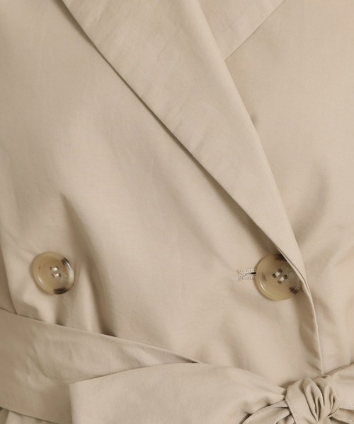 couture brooch(クチュールブローチ)の「【撥水・洗える】ハーフ トレンチコート(トレンチコート・レディース・ネイビー/ベージュ/アイボリー・40/42/38/36)」の11枚目の写真