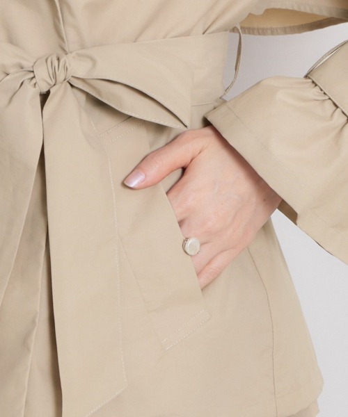 couture brooch(クチュールブローチ)の「【撥水・洗える】ハーフ トレンチコート(トレンチコート・レディース・ネイビー/ベージュ/アイボリー・40/42/38/36)」の19枚目の写真