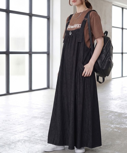 SELECT LEVERY（セレクトリベリー）の「デニムフレアジャンパースカート（デニムスカート・レディース・ブルー/ワンウォッシュ/ブラック・SMALL/MEDIUM/LARGE/X-LARGE）」の4枚目の写真