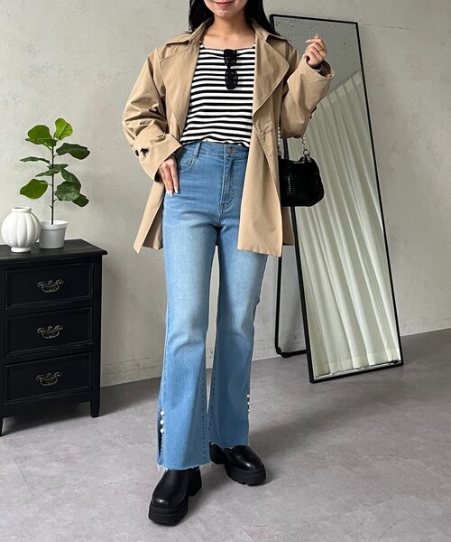 prose verse（プロズヴェール）の「パール付きサイドスリットフレアデニムパンツ（デニムパンツ・レディース・インディゴブルー/ブルー・PL/PM/LARGE/MEDIUM）」の15枚目の写真