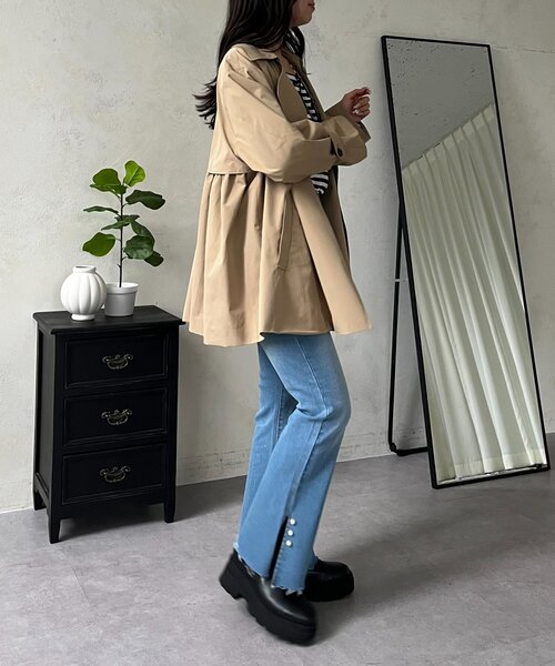 prose verse（プロズヴェール）の「パール付きサイドスリットフレアデニムパンツ（デニムパンツ・レディース・インディゴブルー/ブルー・PL/PM/LARGE/MEDIUM）」の18枚目の写真