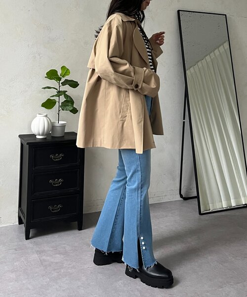 prose verse（プロズヴェール）の「パール付きサイドスリットフレアデニムパンツ（デニムパンツ・レディース・インディゴブルー/ブルー・PL/PM/LARGE/MEDIUM）」の19枚目の写真