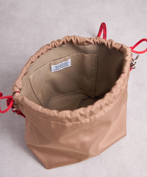 SPRUCE（スプルース）の「EM:クロスコードショルダー 軽量 巾着（ショルダーバッグ・レディース・ピンク/ブラック/カーキ・FREE）」の7枚目の写真