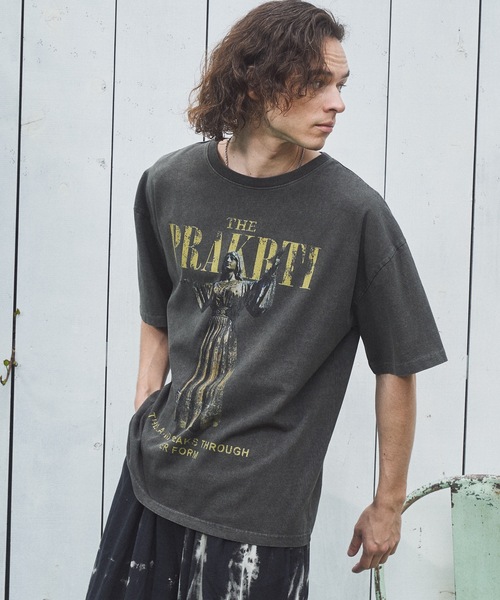 CASPER JOHN(キャスパージョン)の「Concept pigment T-shirts/コンセプトピグメントTシャツ(Tシャツ/カットソー・メンズ・ブラック系2/ブラック系4/ブラック系3/ブラック系1/ブラック系9/ブラック系8/ブラック系7/ブラック系6/ブラック系5・SMALL/X-SMALL/LARGE/MEDIUM)」の7枚目の写真