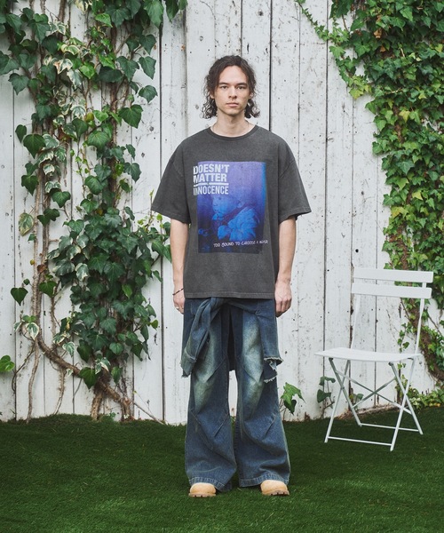 CASPER JOHN(キャスパージョン)の「Concept pigment T-shirts/コンセプトピグメントTシャツ(Tシャツ/カットソー・メンズ・ブラック系2/ブラック系4/ブラック系3/ブラック系1/ブラック系9/ブラック系8/ブラック系7/ブラック系6/ブラック系5・SMALL/X-SMALL/LARGE/MEDIUM)」の15枚目の写真