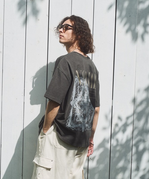 CASPER JOHN(キャスパージョン)の「Concept pigment T-shirts/コンセプトピグメントTシャツ(Tシャツ/カットソー・メンズ・ブラック系2/ブラック系4/ブラック系3/ブラック系1/ブラック系9/ブラック系8/ブラック系7/ブラック系6/ブラック系5・SMALL/X-SMALL/LARGE/MEDIUM)」の16枚目の写真
