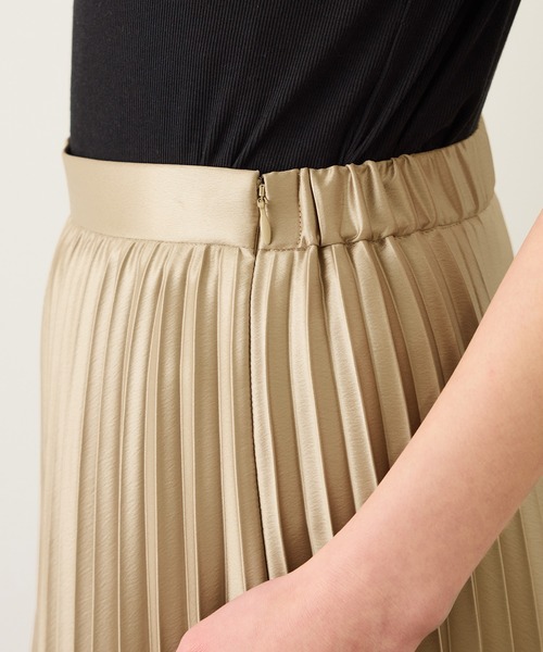 ROPE'（ロペ）の「シャイニープリーツスカート/イージーケア（スカート・レディース・ダークブラウン/ベージュ系その他・FREE）」の8枚目の写真