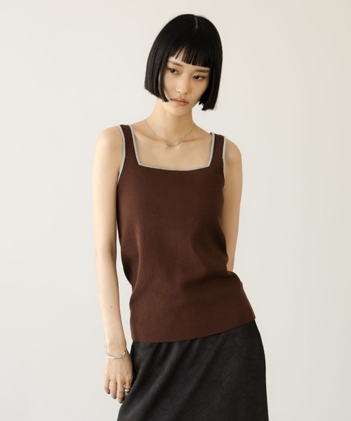 LOWRYS FARM（ローリーズファーム）の「ハイショクソウバリタンク 637048（タンクトップ・レディース・ブラック/ホワイト/ブラウン・FREE）」の15枚目の写真