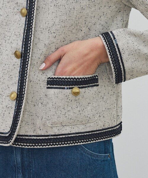 DES PRES（デ・プレ）の「メランジツイル クルーネックコンパクトジャケット（ノーカラージャケット・レディース・ライトベージュ・FREE）」の3枚目の写真