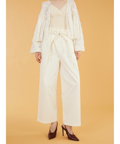 crinkle crinkle crinkle(クリンクルクリンクルクリンクル)の「【crinkle crinkle crinkle】frill belt chino pants/フリルベルトチノパンツ(チノパンツ・レディース・ホワイト/ベージュ・MEDIUM/SMALL)」の3枚目の写真