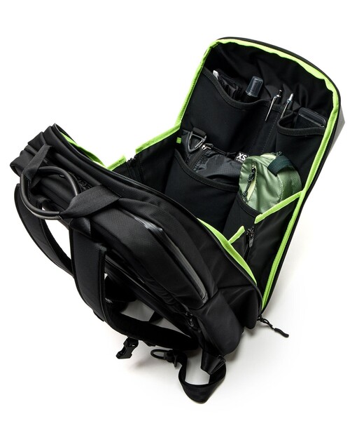 beruf baggage(ベルーフバゲッジ)の「【beruf baggage/ベルーフ バゲージ】brf-GR26-WPL URBAN EXPLORER NARROW 20周年記念モデル(バックパック/リュック・メンズ・ブラック・FREE)」の12枚目の写真