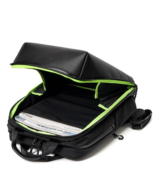 beruf baggage(ベルーフバゲッジ)の「【beruf baggage/ベルーフ バゲージ】brf-GR26-WPL URBAN EXPLORER NARROW 20周年記念モデル(バックパック/リュック・メンズ・ブラック・FREE)」の13枚目の写真