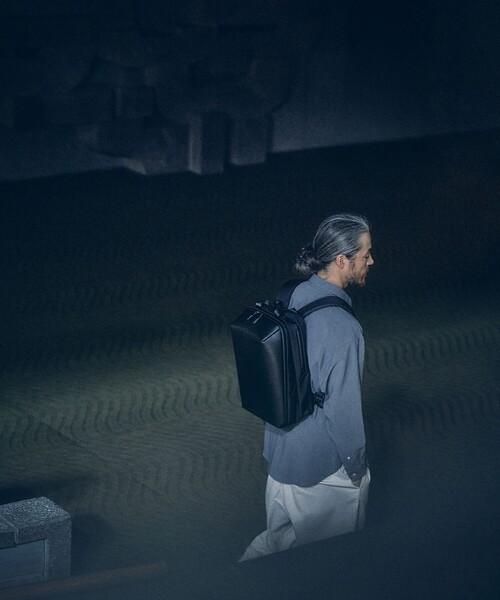 beruf baggage(ベルーフバゲッジ)の「【beruf baggage/ベルーフ バゲージ】brf-GR26-WPL URBAN EXPLORER NARROW 20周年記念モデル(バックパック/リュック・メンズ・ブラック・FREE)」の9枚目の写真
