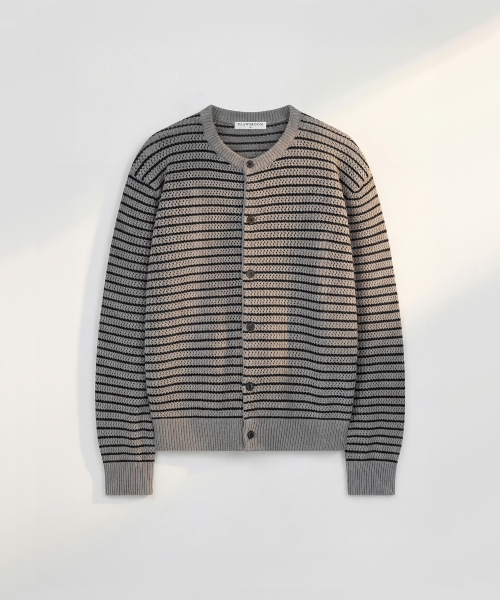 FLAWSROOM(フローズルーム)の「Aftersun Stripe Cardigan GREY(カーディガン/ボレロ・メンズ・その他・MEDIUM/LARGE)」の1枚目の写真