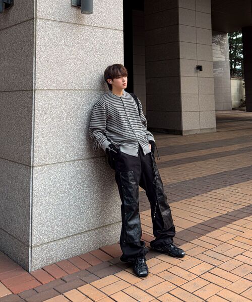 FLAWSROOM(フローズルーム)の「Aftersun Stripe Cardigan GREY(カーディガン/ボレロ・メンズ・その他・MEDIUM/LARGE)」の4枚目の写真