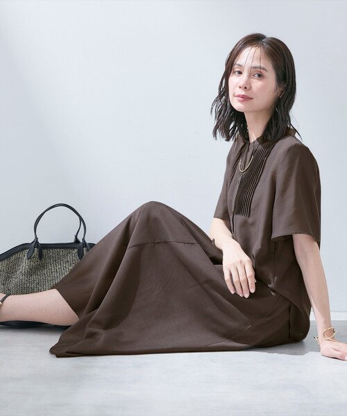 INDIVI（インディヴィ）の「【洗える／SETUP可能】シアーシャンブレータックフレアスカート（スカート・レディース・ライトグレー系3/ネイビー系2/ホワイト系3/ネイビー系3/ブラウン系その他4・36/40/38）」の22枚目の写真