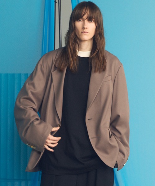 MAISON SPECIAL（メゾンスペシャル）の「《UNISEX》Clear Trichotine Relax-Over 2B Tailored Jacket/クリアトリコチンリラックスオーバー2Bテーラードジャケット【MAISON SPECIAL/メゾンスペシャル】■セットアップ対応■（テーラードジャケット・メンズ・グレイッシュベージュ/ブラック/ネイビー・0/2/1）」の2枚目の写真