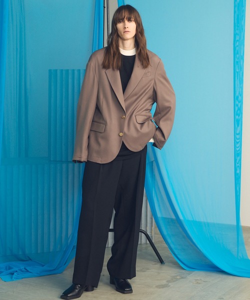 MAISON SPECIAL（メゾンスペシャル）の「《UNISEX》Clear Trichotine Relax-Over 2B Tailored Jacket/クリアトリコチンリラックスオーバー2Bテーラードジャケット【MAISON SPECIAL/メゾンスペシャル】■セットアップ対応■（テーラードジャケット・メンズ・グレイッシュベージュ/ブラック/ネイビー・0/2/1）」の5枚目の写真