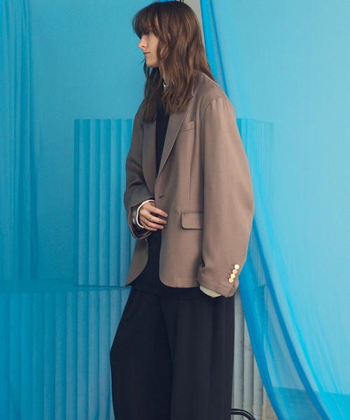 MAISON SPECIAL（メゾンスペシャル）の「《UNISEX》Clear Trichotine Relax-Over 2B Tailored Jacket/クリアトリコチンリラックスオーバー2Bテーラードジャケット【MAISON SPECIAL/メゾンスペシャル】■セットアップ対応■（テーラードジャケット・メンズ・グレイッシュベージュ/ブラック/ネイビー・0/2/1）」の11枚目の写真