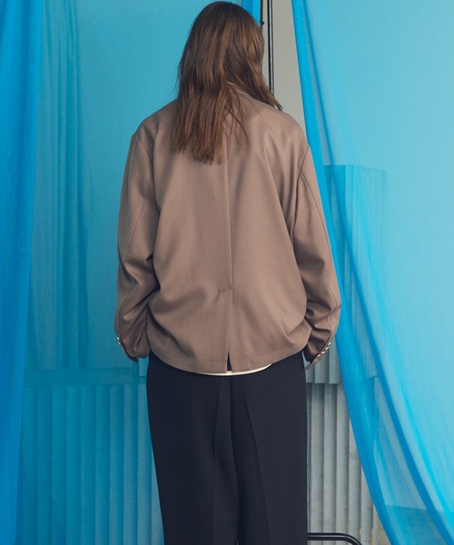 MAISON SPECIAL（メゾンスペシャル）の「《UNISEX》Clear Trichotine Relax-Over 2B Tailored Jacket/クリアトリコチンリラックスオーバー2Bテーラードジャケット【MAISON SPECIAL/メゾンスペシャル】■セットアップ対応■（テーラードジャケット・メンズ・グレイッシュベージュ/ブラック/ネイビー・0/2/1）」の12枚目の写真