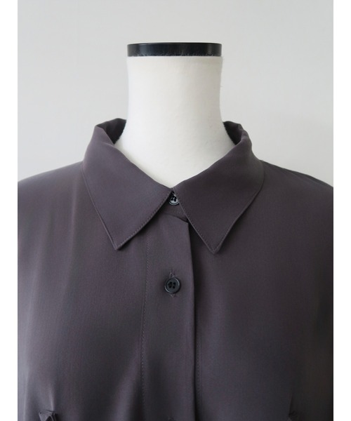 NOWNS（ナウンス）の「Ellen | Silky shirt（Tシャツ/カットソー・レディース・グレー/アイボリー・FREE）」の7枚目の写真