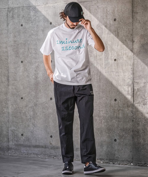 1minute 1second(ワンミニットワンセカンド)の「mt10278-7oz open-end cut & sewn (cursive big print) Tシャツ(1M26N210)(Tシャツ/カットソー・メンズ・ネイビー/ブラック/ホワイト×ブルー/ホワイト×ブラック・XL/L/M/S)」の16枚目の写真