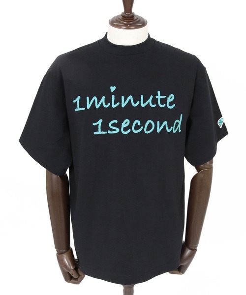 1minute 1second(ワンミニットワンセカンド)の「mt10278-7oz open-end cut & sewn (cursive big print) Tシャツ(1M26N210)(Tシャツ/カットソー・メンズ・ネイビー/ブラック/ホワイト×ブルー/ホワイト×ブラック・XL/L/M/S)」の22枚目の写真