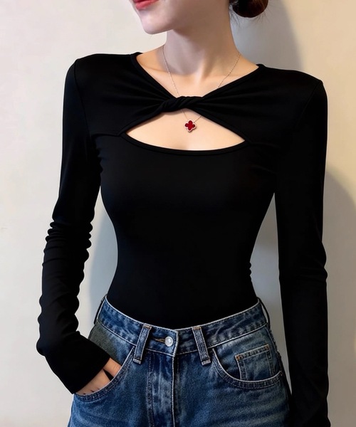 FUNdaysion(ファンデイション)の「カットアウトトップス(Tシャツ/カットソー・レディース・レッド/ブラック/グレー・M)」の18枚目の写真