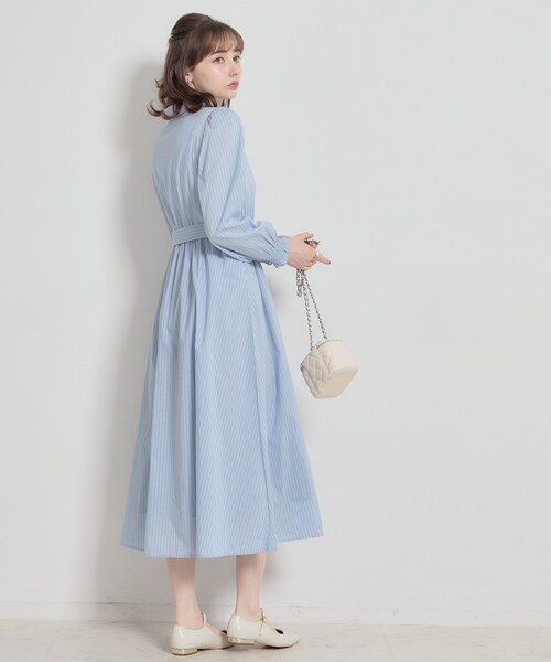 couture brooch（クチュールブローチ）の「【洗える】ロゴエンブロ シャツワンピース（ワンピース・レディース・ブルー系2/ブルー系7/ネイビー・38/36/42/40）」の20枚目の写真