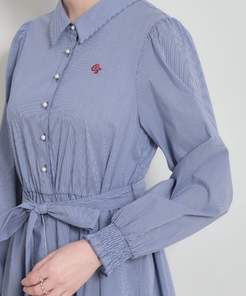 couture brooch(クチュールブローチ)の「【洗える】ロゴエンブロ シャツワンピース(ワンピース・レディース・ブルー系2/ブルー系7/ネイビー・38/36/42/40)」の10枚目の写真