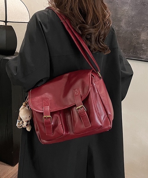 Teem Store（チームストア）の「外ポケットスクエアショルダーバッグ ボストンバッグ（ボストンバッグ・レディース・ダークブラウン/ブラウン/レッド/ブラック・F）」の11枚目の写真