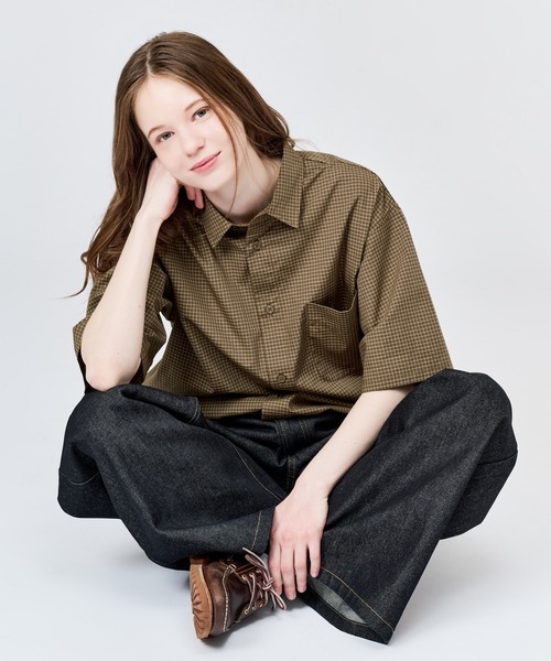 WETTEMPT(ウィテンプト)の「MICRO CHECK S/S SHIRT / マイクロチェックS/Sシャツ(シャツ/ブラウス・メンズ・ブルー/ネイビー/ブラウン・SMALL/MEDIUM/LARGE)」の18枚目の写真