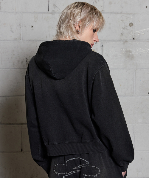 HOODHOOD(フッドフッド)の「クローバーロゴアプリケウォッシングデニムフードジップアップブラック(パーカー・レディース・その他・1/2/3)」の5枚目の写真