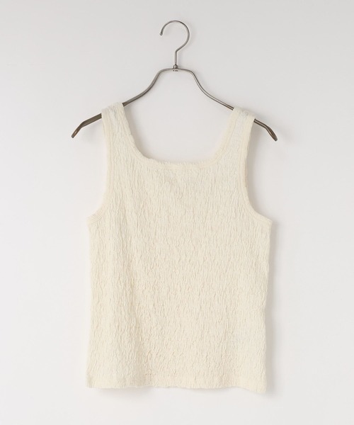 LOWRYS FARM（ローリーズファーム）の「シャーリングタンク 657697（タンクトップ・レディース・ブラック/アイボリー/ホワイト・FREE）」の15枚目の写真