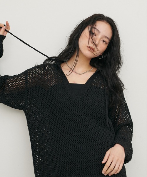 LARUTA（ラルータ）の「【LARUTA】MIXメッシュキーネックプルオーバー（ニット/セーター・レディース・グレー/ピンク/アイボリー/ブラック・FREE）」の13枚目の写真