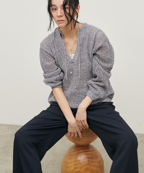 LARUTA（ラルータ）の「【LARUTA】MIXメッシュキーネックプルオーバー（ニット/セーター・レディース・グレー/ピンク/アイボリー/ブラック・FREE）」の18枚目の写真