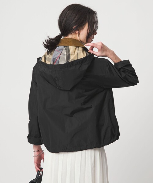 Barbour（バブアー）の「【WEB限定】＜Barbour＞Weaver シャワープルーフ ジャケット（カバーオール・レディース・オリーブ/ブラック・34）」の5枚目の写真