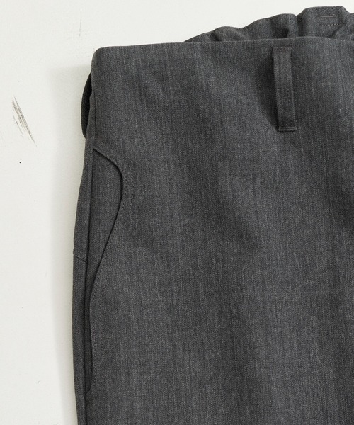 CONZ（コンズ）の「trim fit trousers straight/新型パンツ/セットアップ/NVRFRGT（スラックス・メンズ・ダークグレー/ブラック/ストライプ・3/2/1）」の7枚目の写真