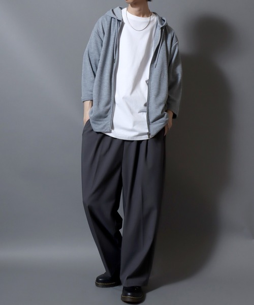 ANPAS(アンパス)の「Full-Zip 3/4-Sleeve Hoodie with Inner Stripe Lining/裏ボーダー七分袖ドライフルジップパーカー 吸汗速乾 メンズ レディース ユニセックス 7分袖(パーカー・メンズ・ベージュ/ネイビー/ブラック/グレー・M/L/XL)」の6枚目の写真