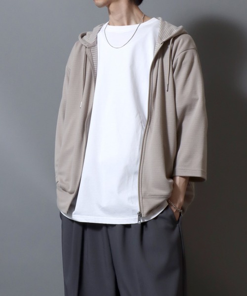 ANPAS(アンパス)の「Full-Zip 3/4-Sleeve Hoodie with Inner Stripe Lining/裏ボーダー七分袖ドライフルジップパーカー 吸汗速乾 メンズ レディース ユニセックス 7分袖(パーカー・メンズ・ベージュ/ネイビー/ブラック/グレー・M/L/XL)」の7枚目の写真