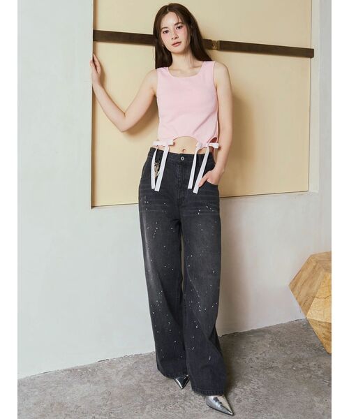 CALNAMUR(カルナムール)の「キーチャームデニムパンツ(デニムパンツ・レディース・ブラック/ブルー・SMALL/MEDIUM)」の15枚目の写真