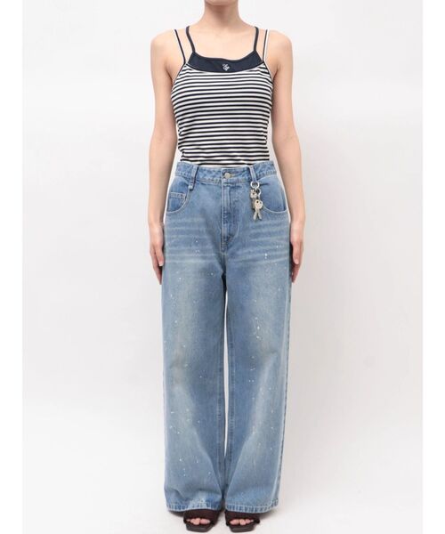 CALNAMUR(カルナムール)の「キーチャームデニムパンツ(デニムパンツ・レディース・ブラック/ブルー・SMALL/MEDIUM)」の3枚目の写真