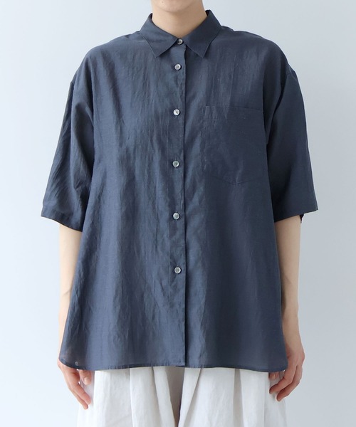 yuni(ユニ )の「Ra/R/Ny oversized plain half sleeves shirt(シャツ/ブラウス・レディース・ライラック/チャコールグレー・FREE)」の15枚目の写真