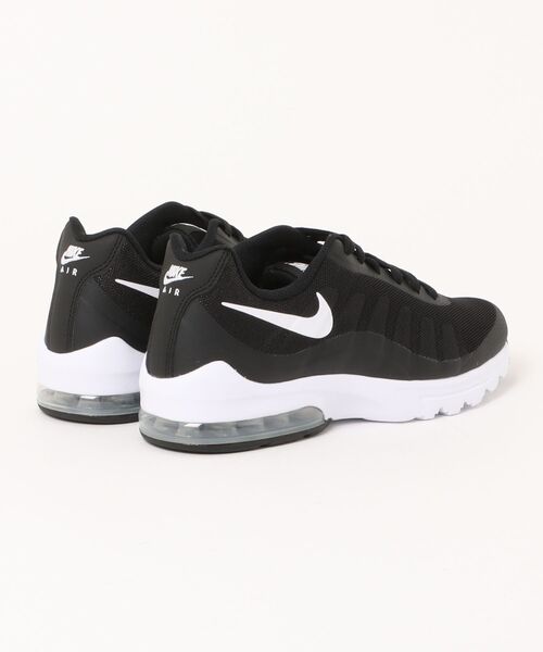 NIKE(ナイキ)の「NIKE ナイキ AIR MAX INVIGOR【軽量】メンズスニーカー(エアマックスインビガー) 749680-010 ブラック/ホワイト(スニーカー・メンズ・ブラック×ホワイト・25.5cm/26.0cm/26.5cm/27.0cm/27.5cm/28.0cm/28.5cm/31cm/30.0cm/29.0cm)」の2枚目の写真