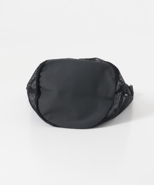 EKAL(エカル)の「TINY GARDEN PRODUCTS ストロール2WAYメッシュバッグ(ハンドバッグ・レディース・ブラック/グレー・ONE)」の5枚目の写真