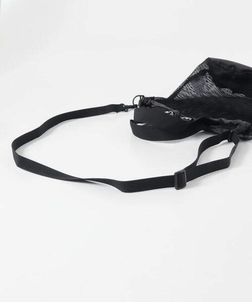 EKAL(エカル)の「TINY GARDEN PRODUCTS ストロール2WAYメッシュバッグ(ハンドバッグ・レディース・ブラック/グレー・ONE)」の6枚目の写真